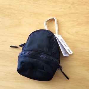 Lululemon City Adventure Nano Pack